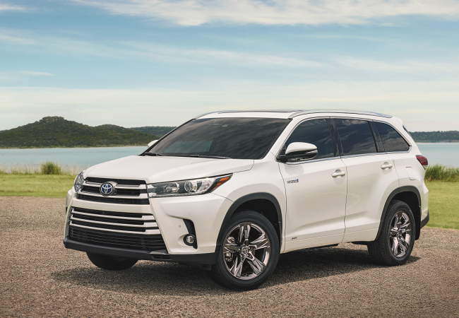 Toyota Highlander Hybrids available in Boise, ID at Peterson Toyota
