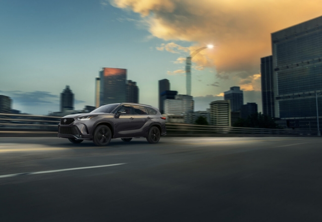 Toyota Highlanders available in Franklin, MA at Imperial Toyota