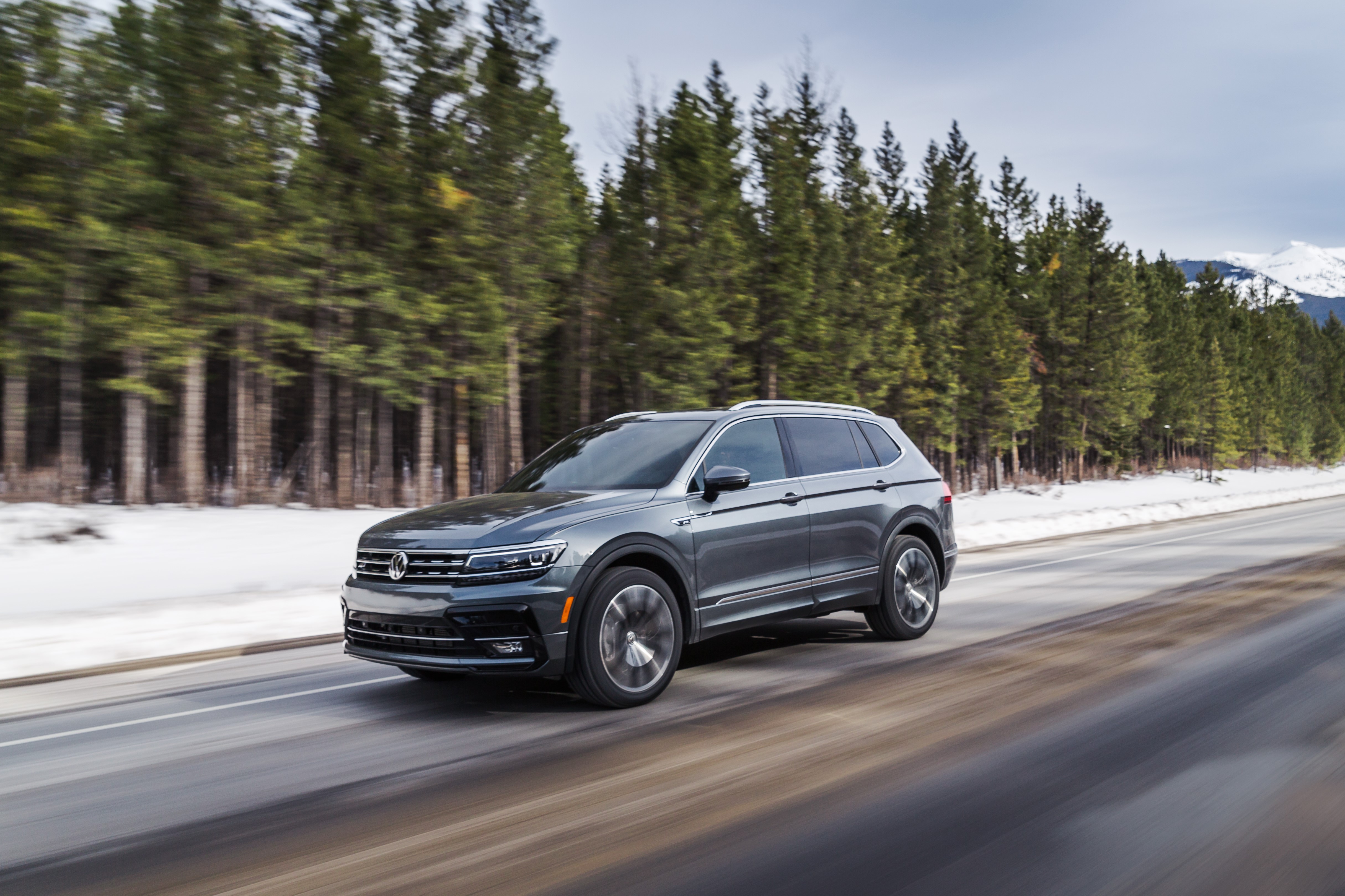 Volkswagen Tiguan for Sale near Chicago, IL Larry Roesch VW