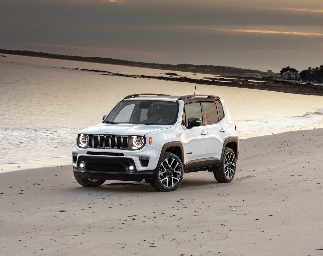 Jeep Renegades available in Wisconsin Rapids, WI at Johnson & Sons Co.