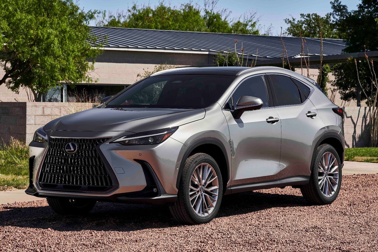 Lexus nx best sale 350 hybrid