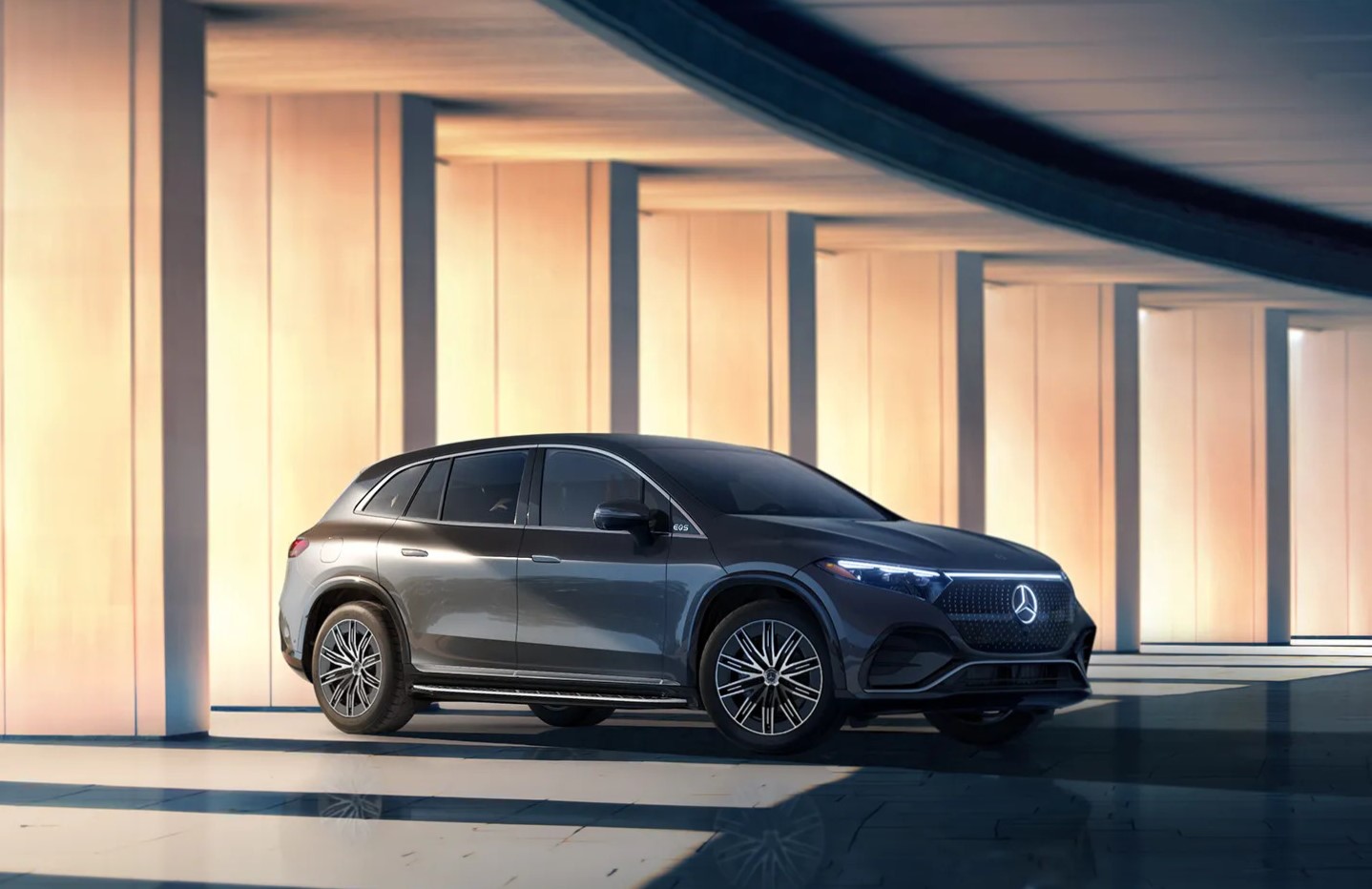 Mercedes-Benz EQS SUVs available near Toledo, OH at Vin Devers Autohaus of Sylvania Mercedes-Benz