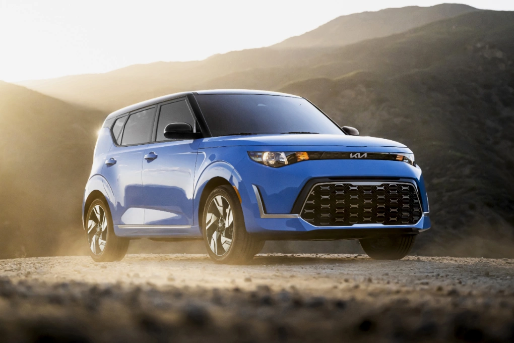Kia Souls available in Peoria, IL at Mike Miller Kia