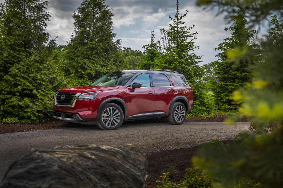 Nissan Pathfinders available in Houston, TX at Baker Nissan