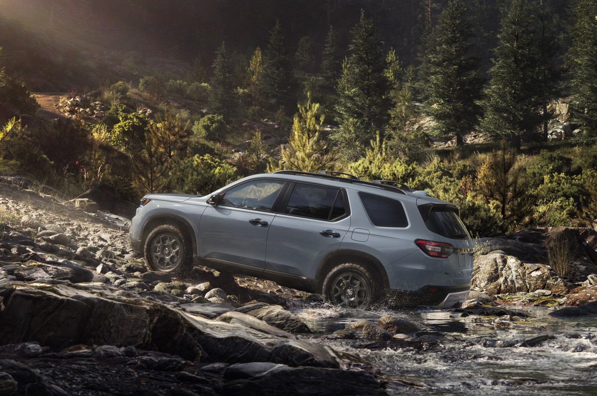 Honda Pilots available in Waco, TX at Greg May Honda