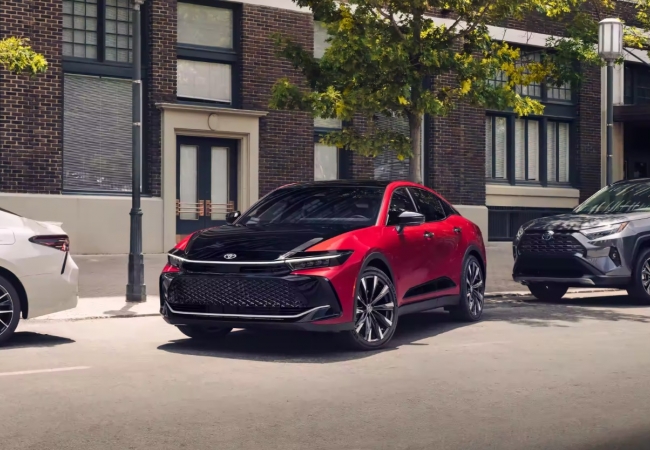 Toyota Crowns available in Grants Pass, OR at Grants Pass Toyota