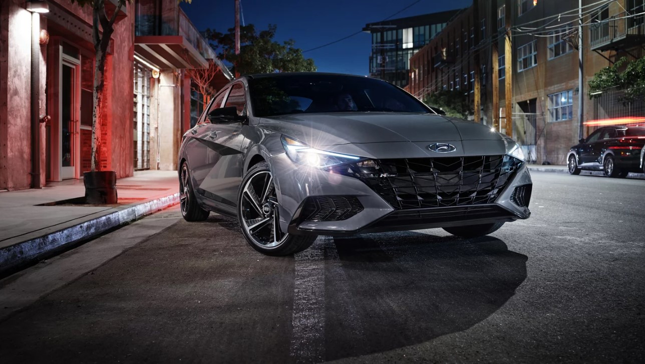 Lease a Hyundai ELANTRA in Mandan, ND