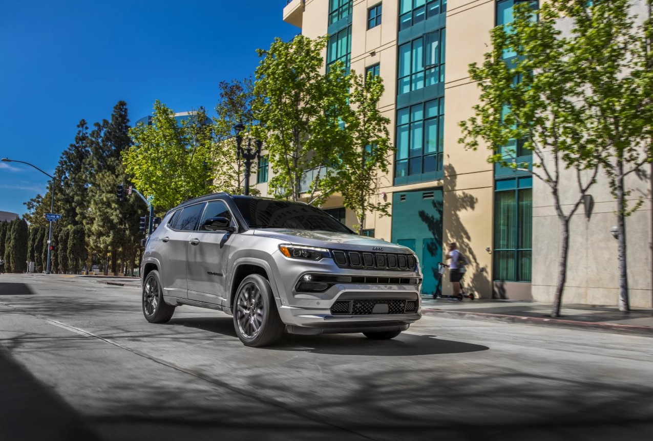 Jeep Compass parts in Bay Ridge, NY