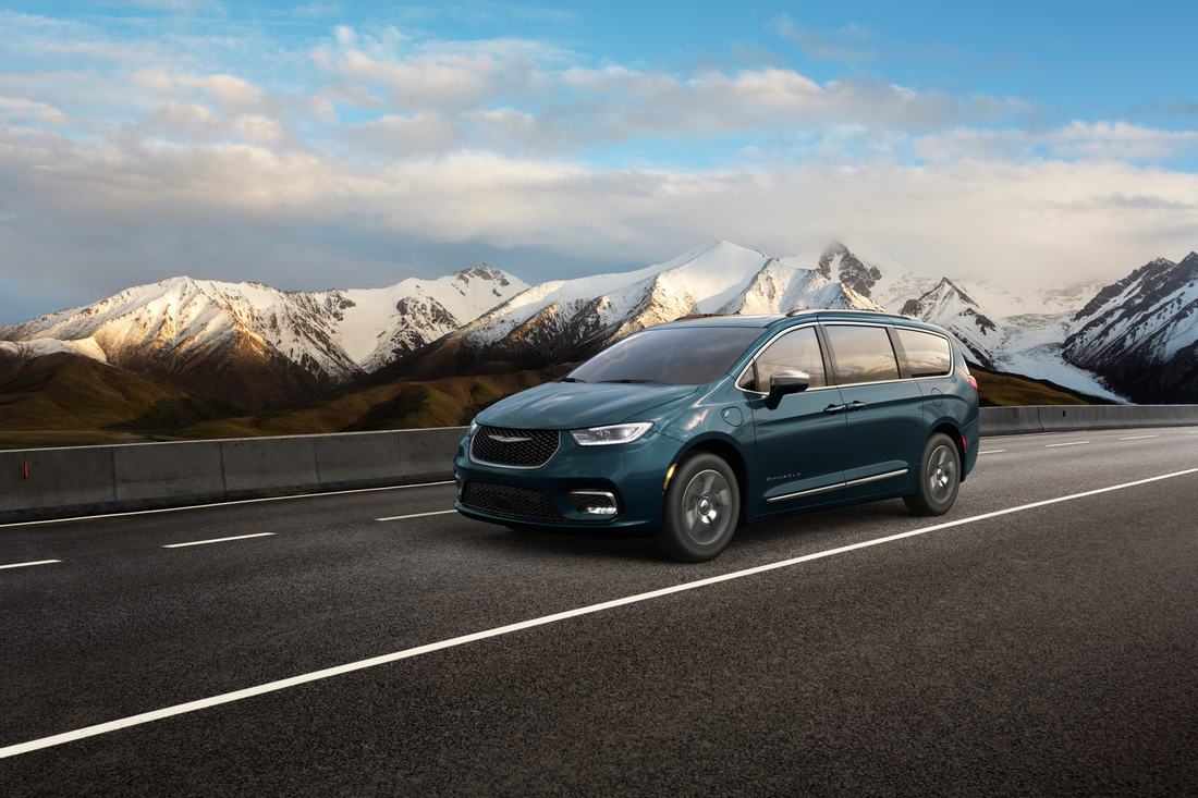  Lease a Chrysler in Detroit, MI 