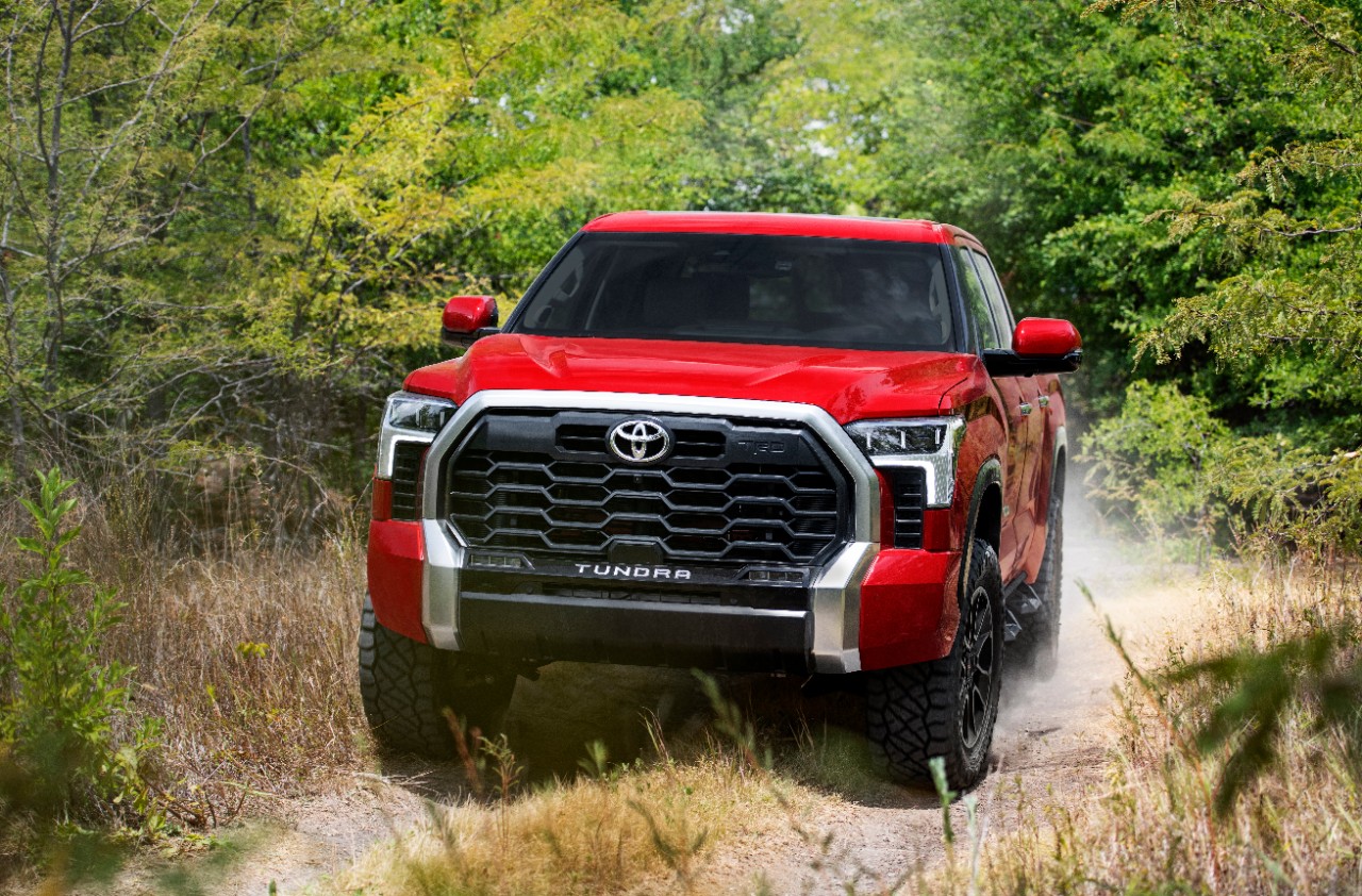  Lease a Toyota in Council Bluffs, IA 