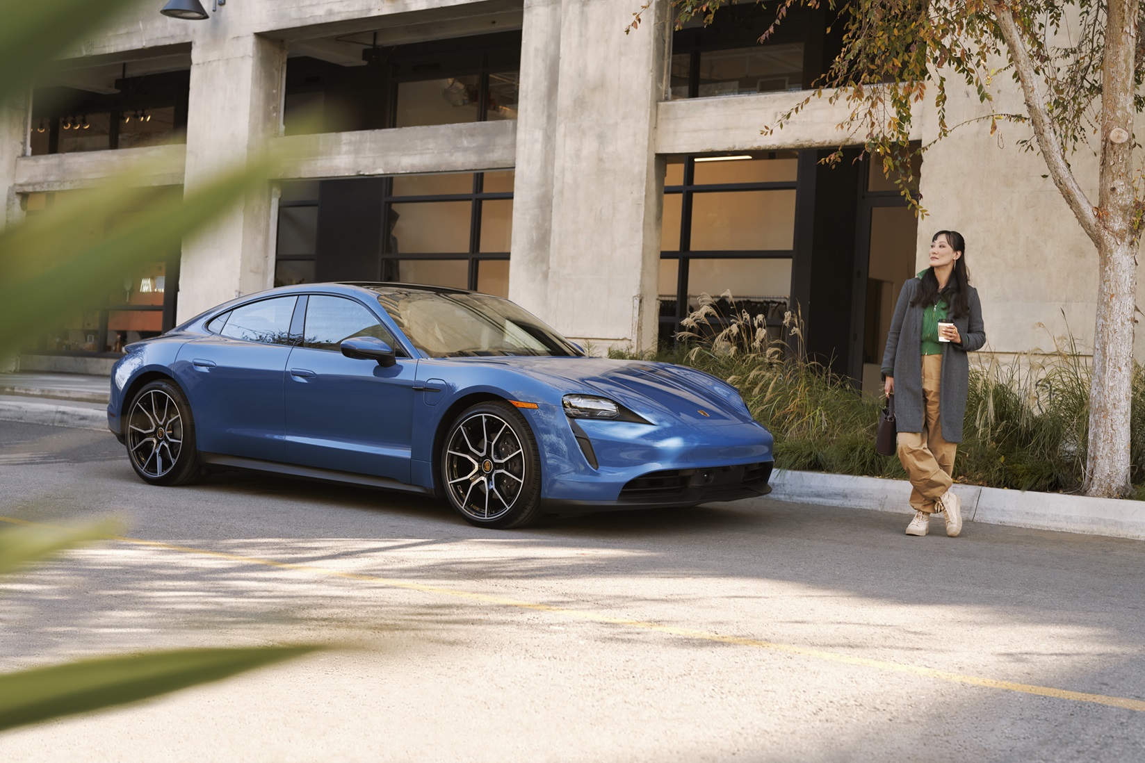  Lease a Porsche in King of Prussia, PA 
