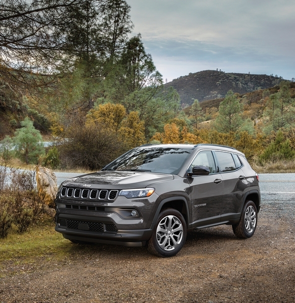  Lease a Jeep in Grand Forks, ND 