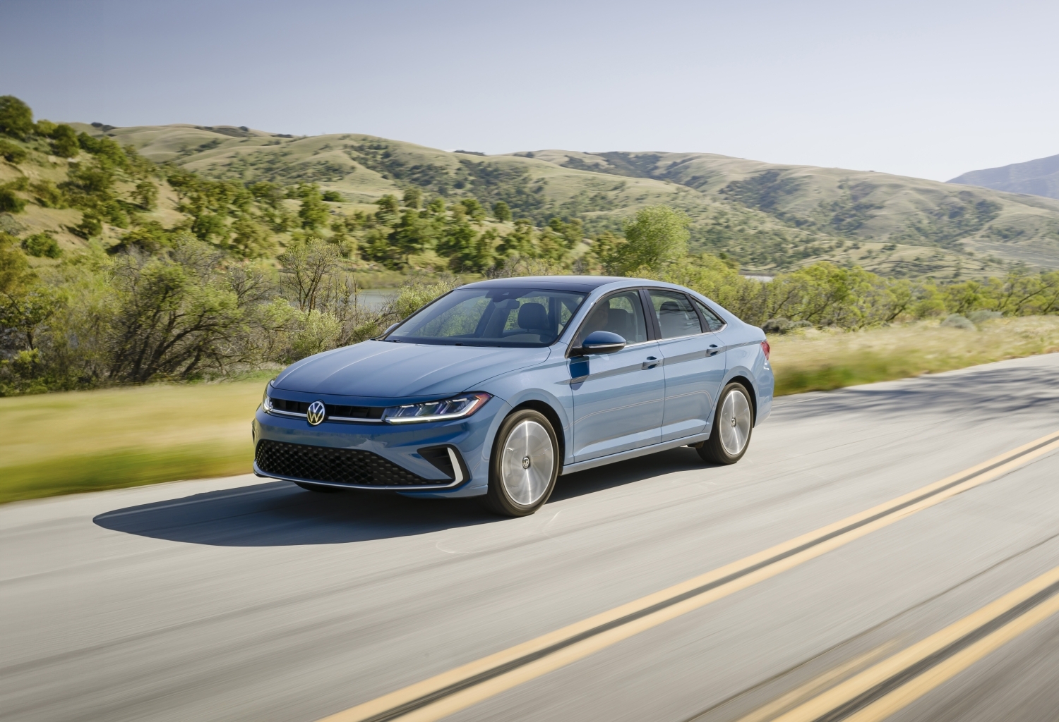  https://fourpage-inbound.s3.amazonaws.com/ci/725/vw_golf_alltrack_2017_5.jpg 