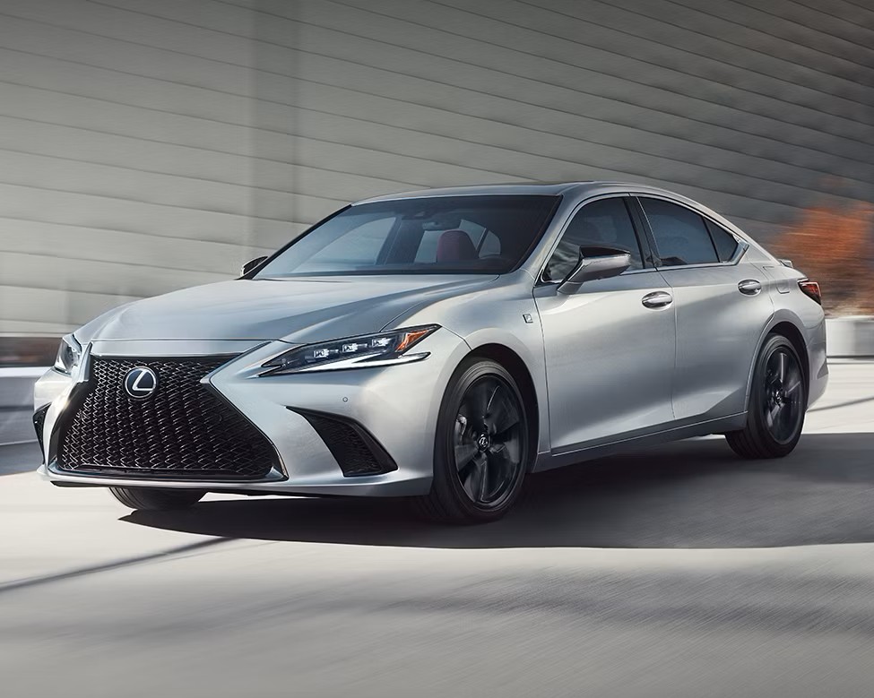 Lease a Lexus ES near Nampa, ID