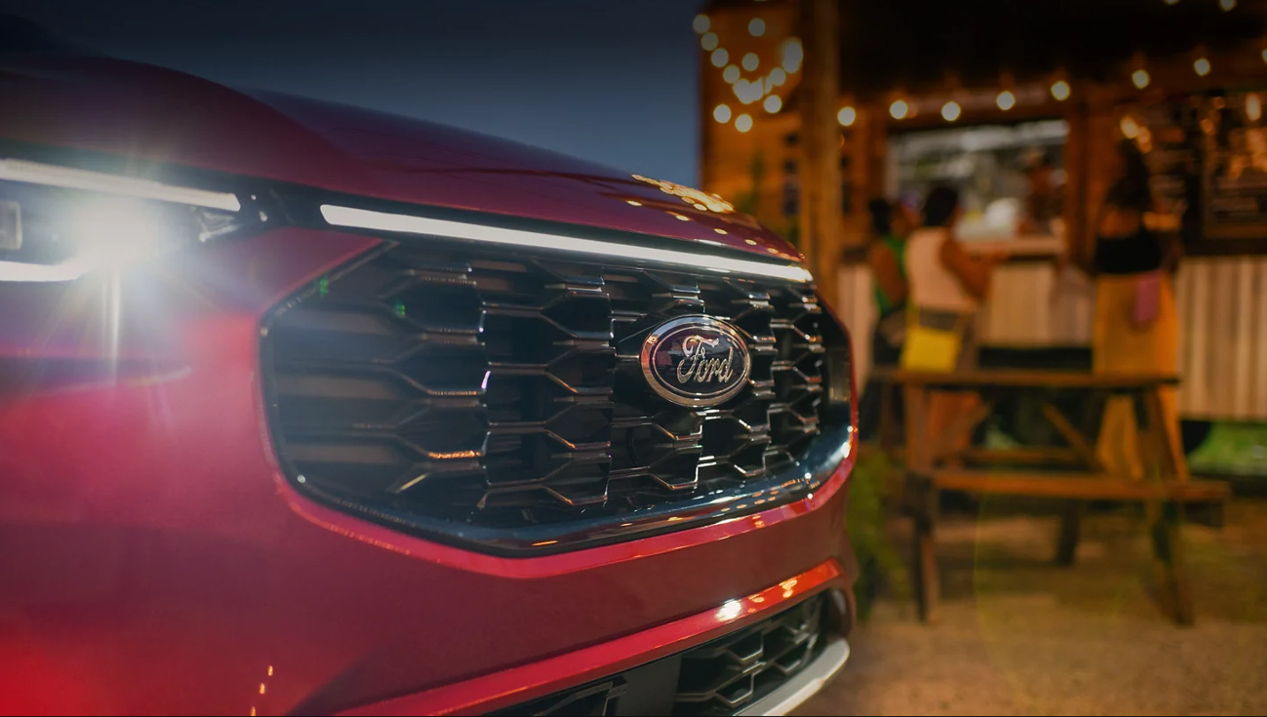  Lease a Ford in Lansing, MI 