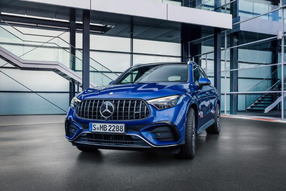 Lease a Mercedes-Benz GLC near Toledo, OH