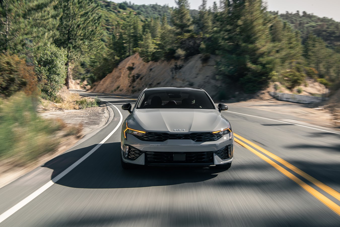  Lease a Kia K5 in Eureka, CA 