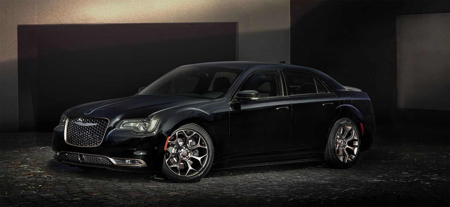 Chrysler 300s available in Bloomfield Hills, MI at Golling Chrysler Jeep Dodge Ram