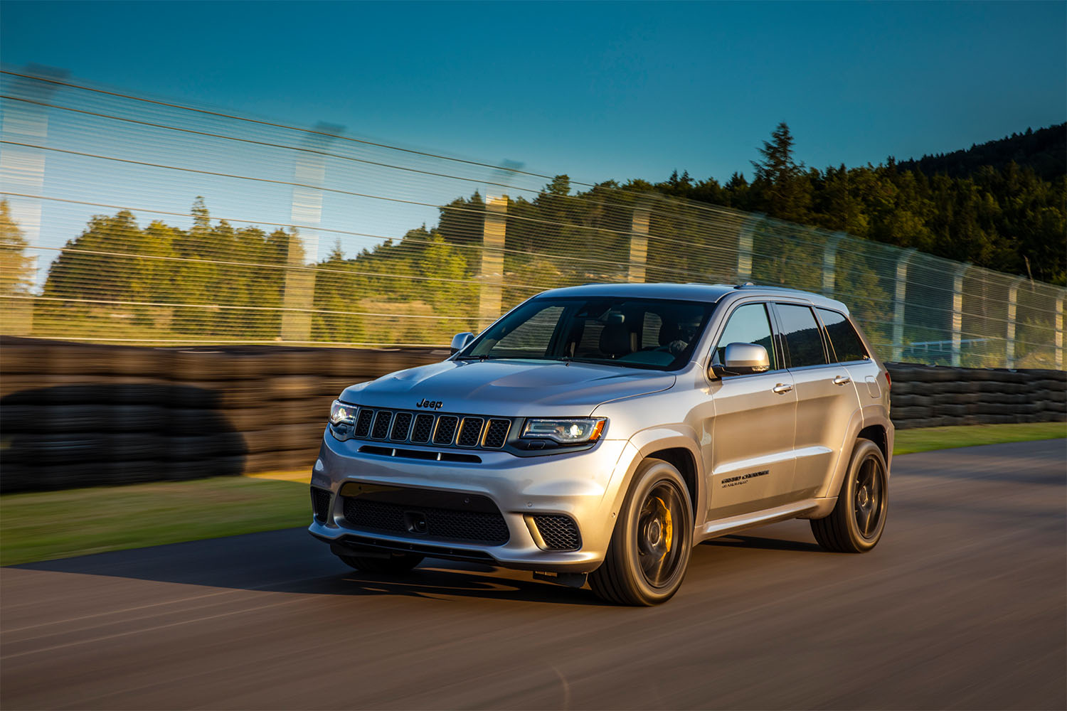 Jeep Grand Cherokees available in Wyoming, MI at Courtesy Chrysler Jeep Dodge Ram