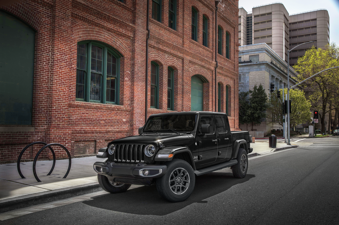 Jeep Gladiators available in Chiefland, FL at Chiefland Chrysler Dodge Jeep Ram FIAT