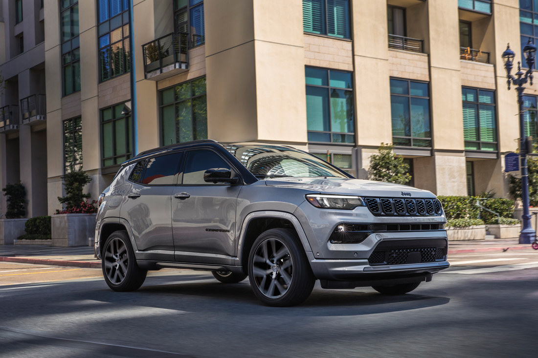 Jeep Compasss available in Edinboro, PA at Cunningham Chrysler of Edinboro