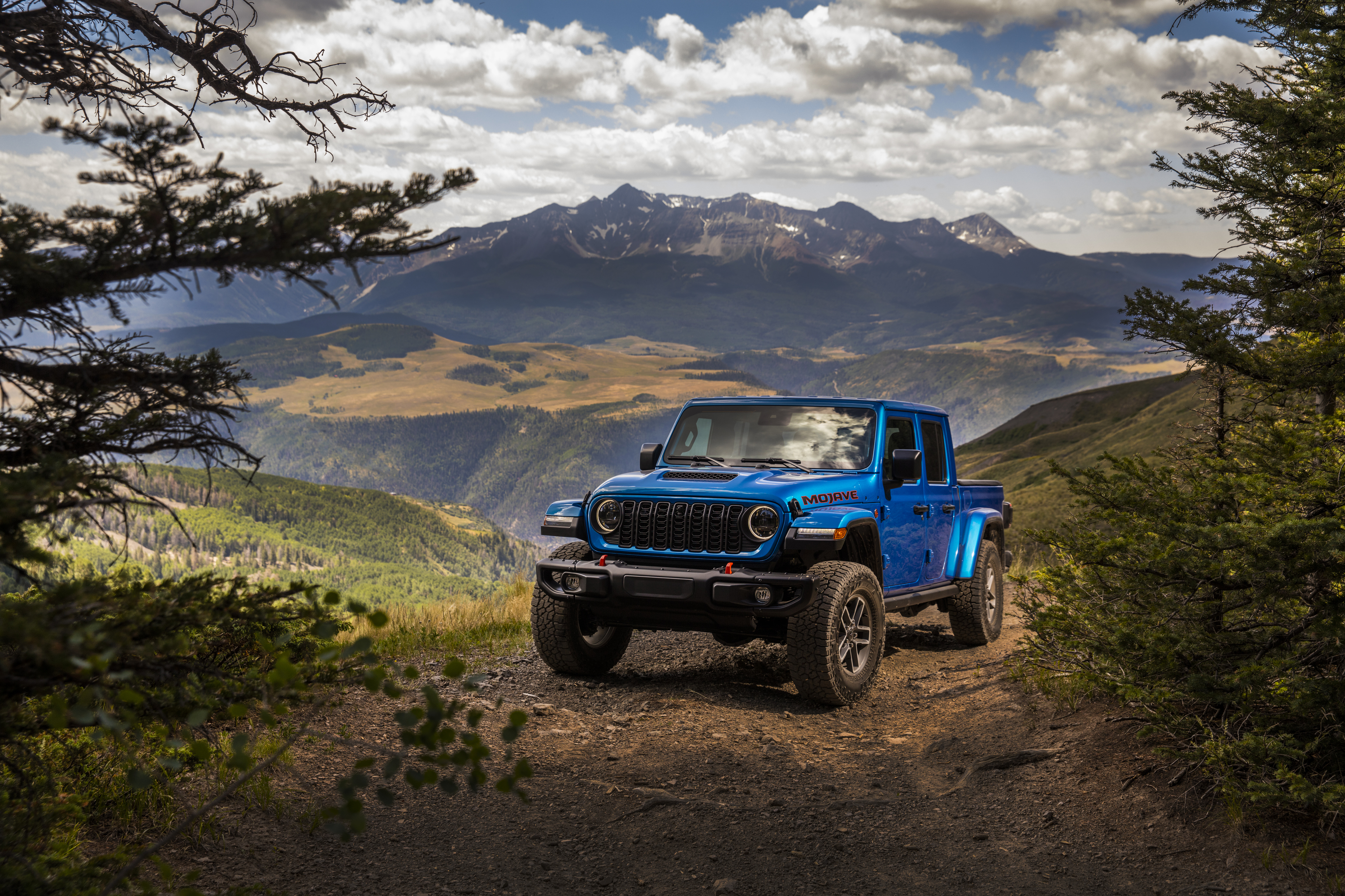 Jeep Gladiators available in Salem, Oregon at Roberson CDJR