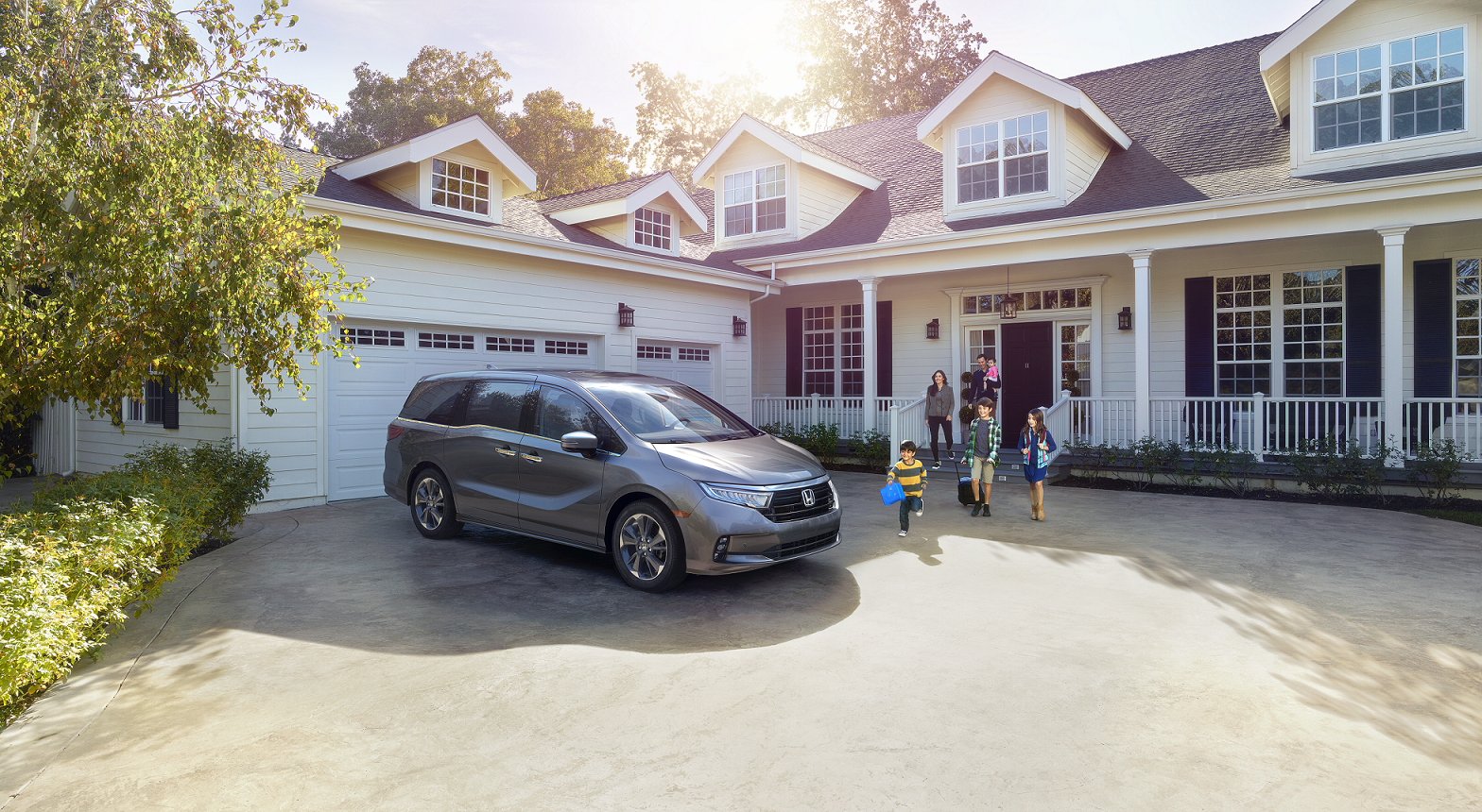 Honda Odysseys available in Bismarck, ND at Bismarck Motor Company