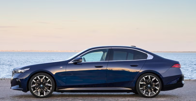 BMW i5s available in Sacramento, CA at Niello BMW Sacramento