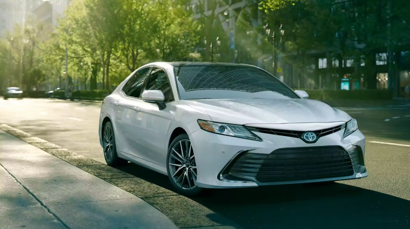 Toyota Camry Hybrid for sale in Grants Pass, OR at Grants Pass Toyota
