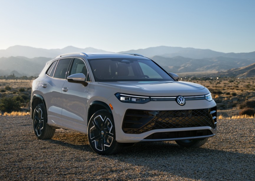 Volkswagen Tiguans available near Mandan, ND at Volkswagen of Bismarck