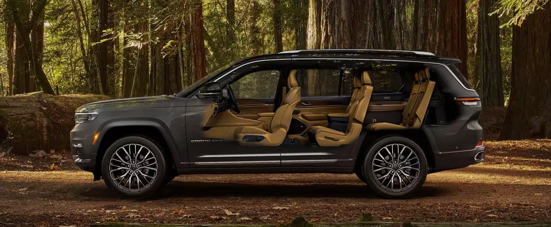 Jeep Grand Cherokee Ls available in Detroit, MI at Jim Riehl's Friendly